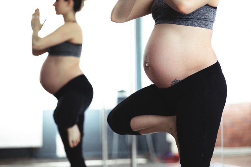 йога бременна